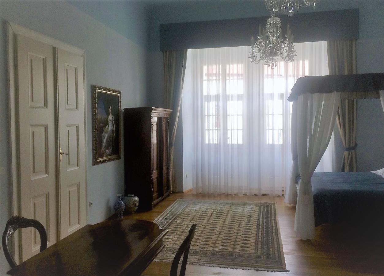 Althansky Palac Znojmo Ngoại thất bức ảnh